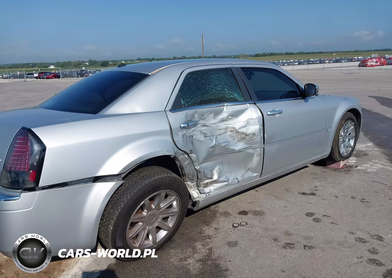 2006 Chrysler 300C VIN:2C3LA63H16H281426 - 6