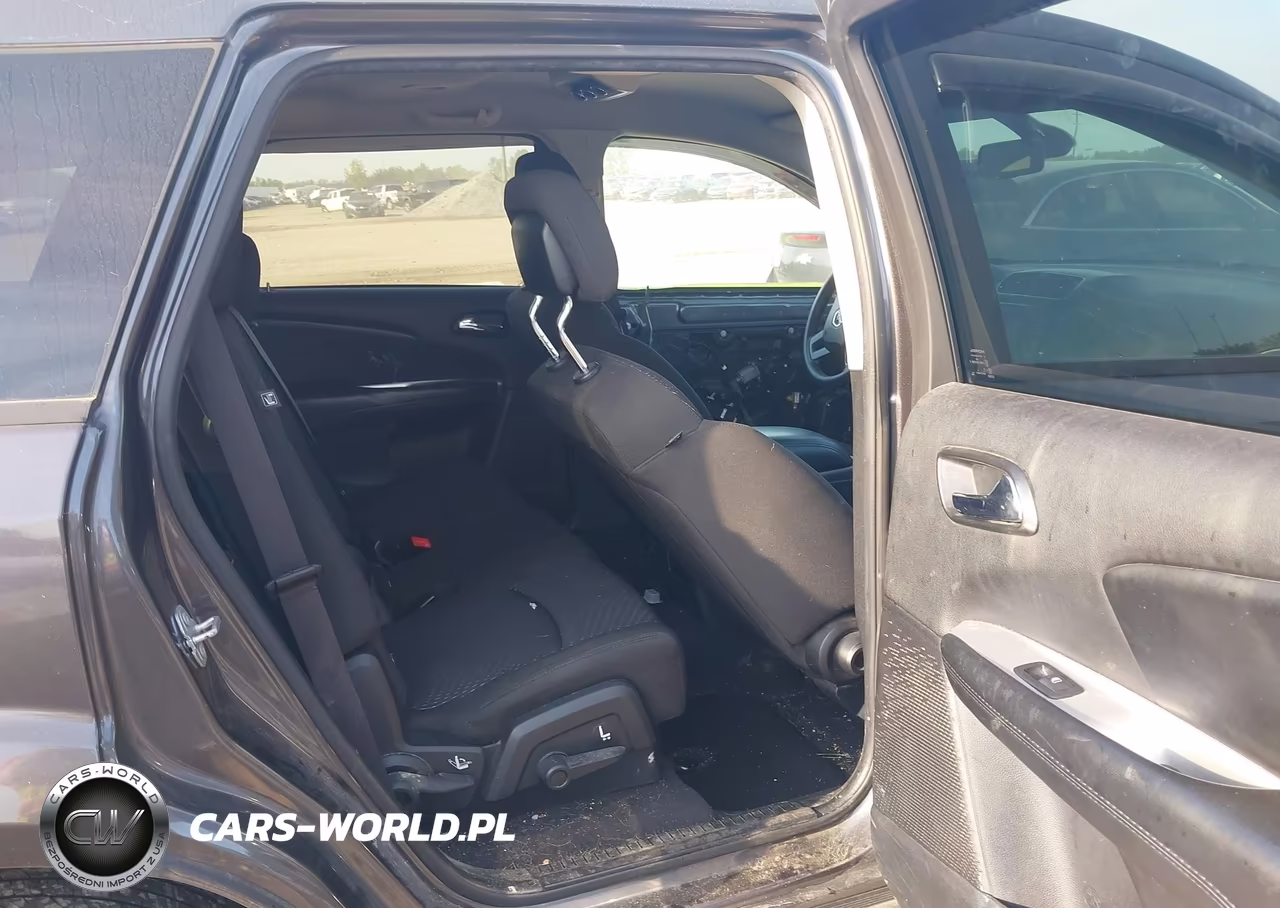2019 Dodge Journey Se VIN:3C4PDCBB6KT707726 - 8