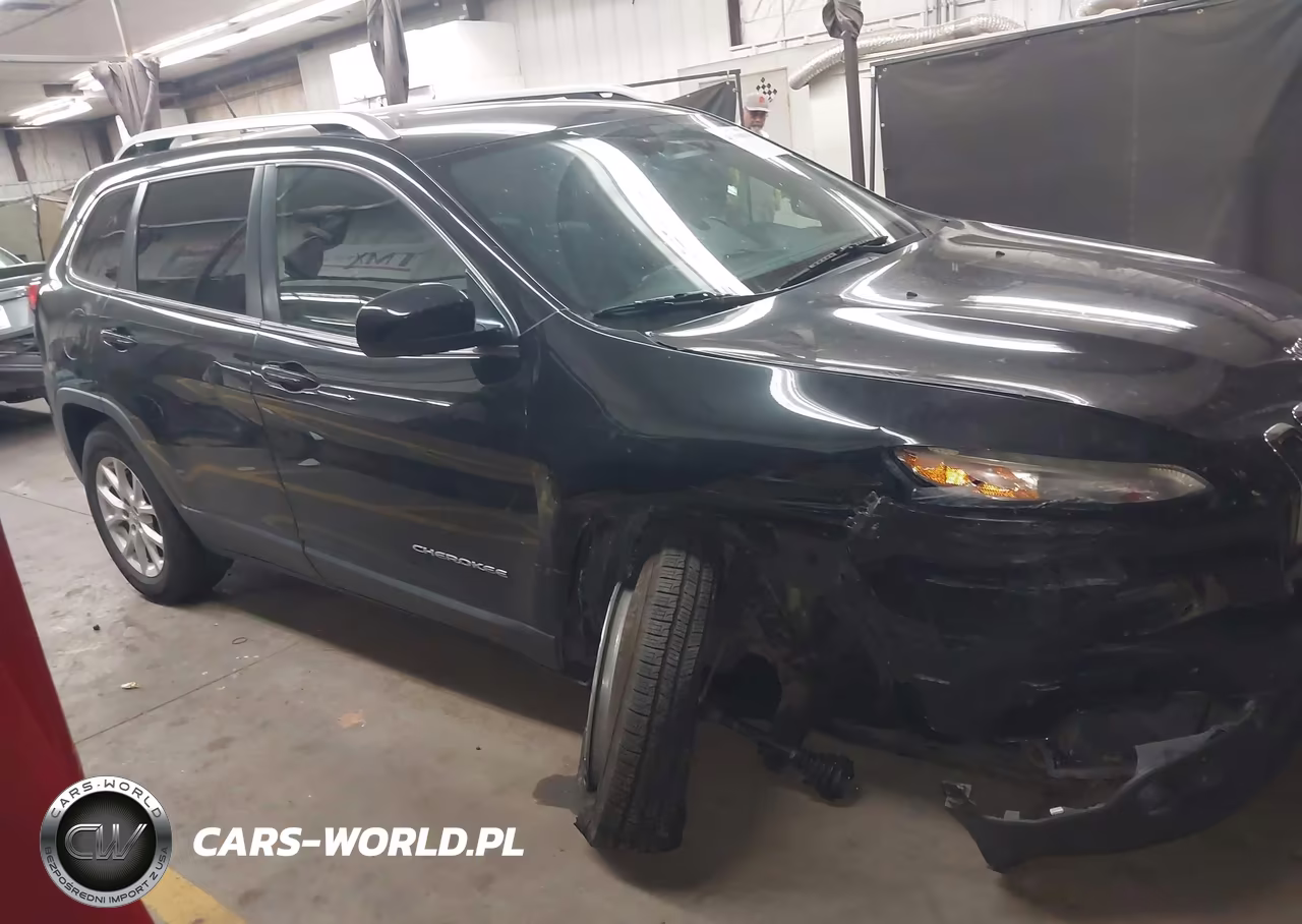 2015 Jeep Cherokee Latitude VIN:1C4PJMCB4FW772099 - 13