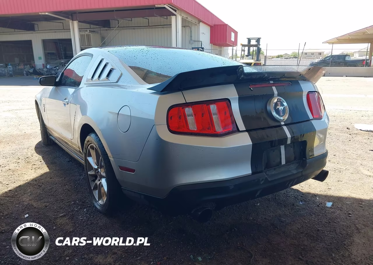 2011 Ford Mustang V6 Premium VIN:1ZVBP8AM0B5165456 - 3