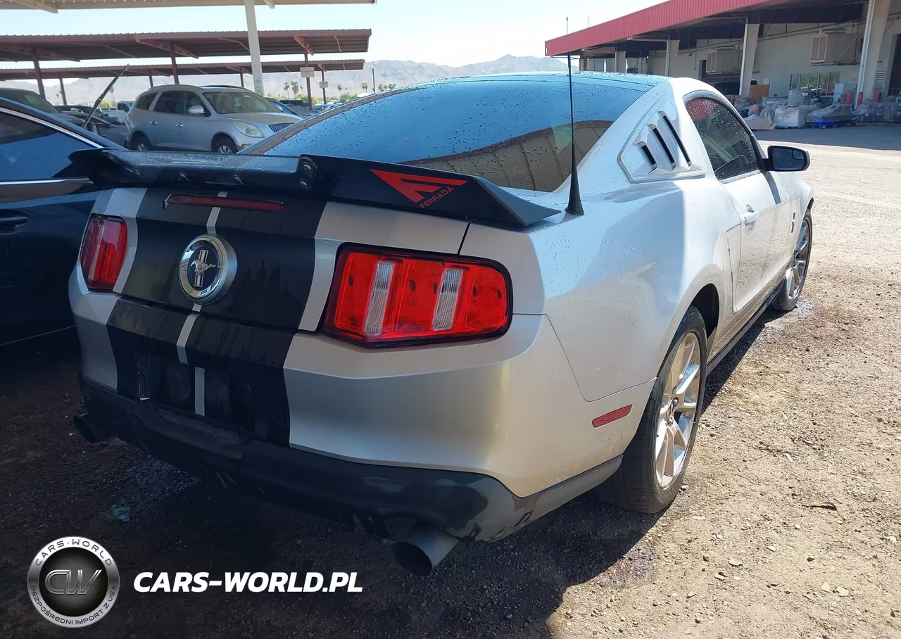 2011 Ford Mustang V6 Premium VIN:1ZVBP8AM0B5165456 - 4