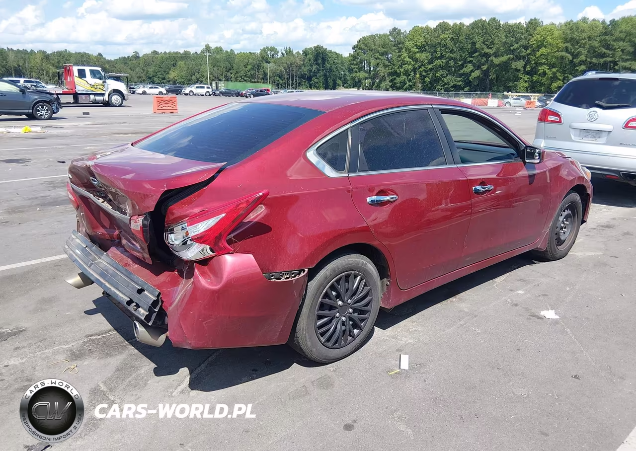 2017 Nissan Altima 2.5 S VIN:1N4AL3APXHC264089 - 4