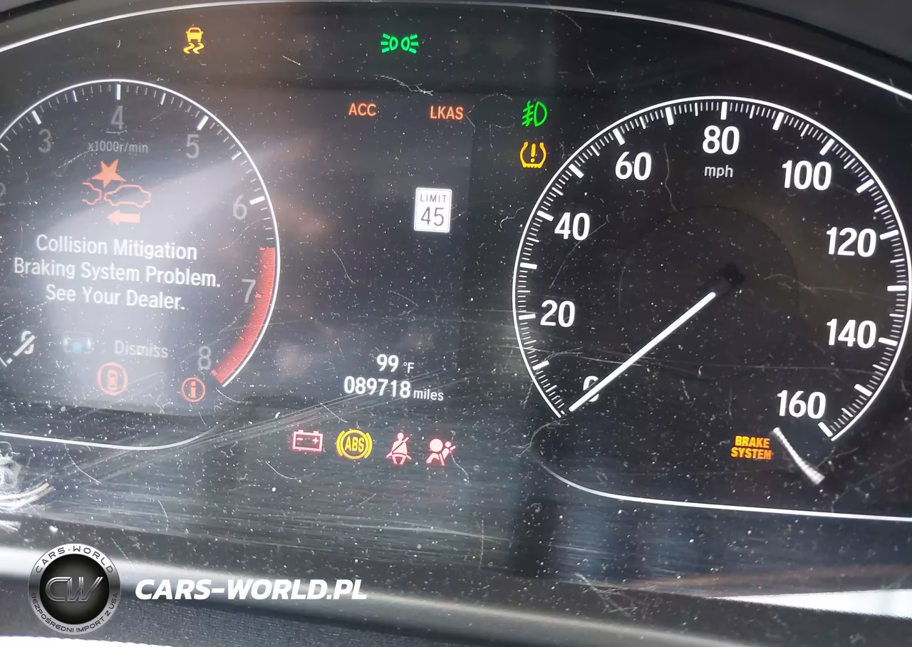 2018 Honda Accord Sport VIN:1HGCV1E3XJA034595 - 15