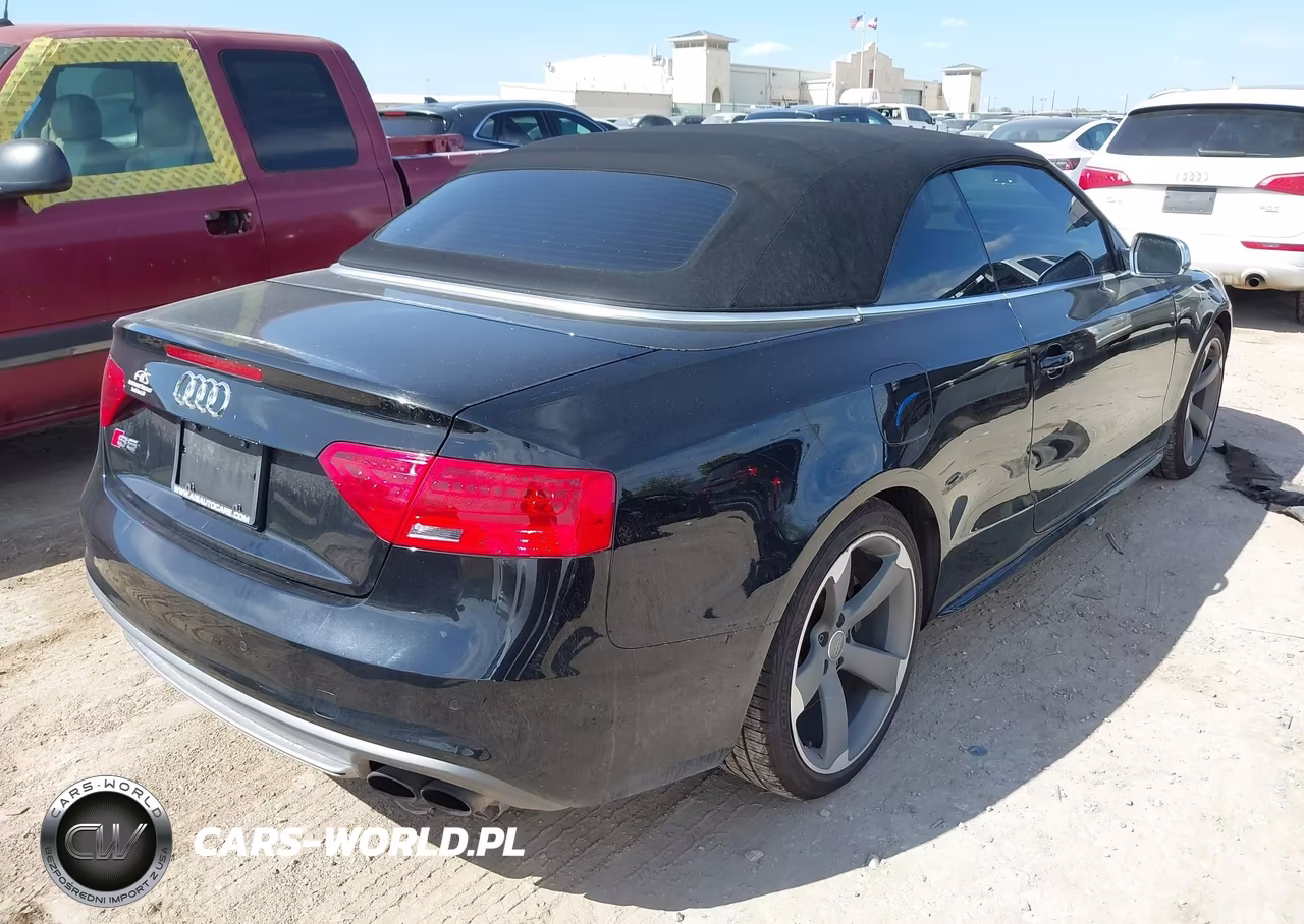 2017 Audi S5 Cabriolet 3.0T (S Tronic) (No Longer Available For Ordering) VIN:WAUC4AFH0HN000404 - 4