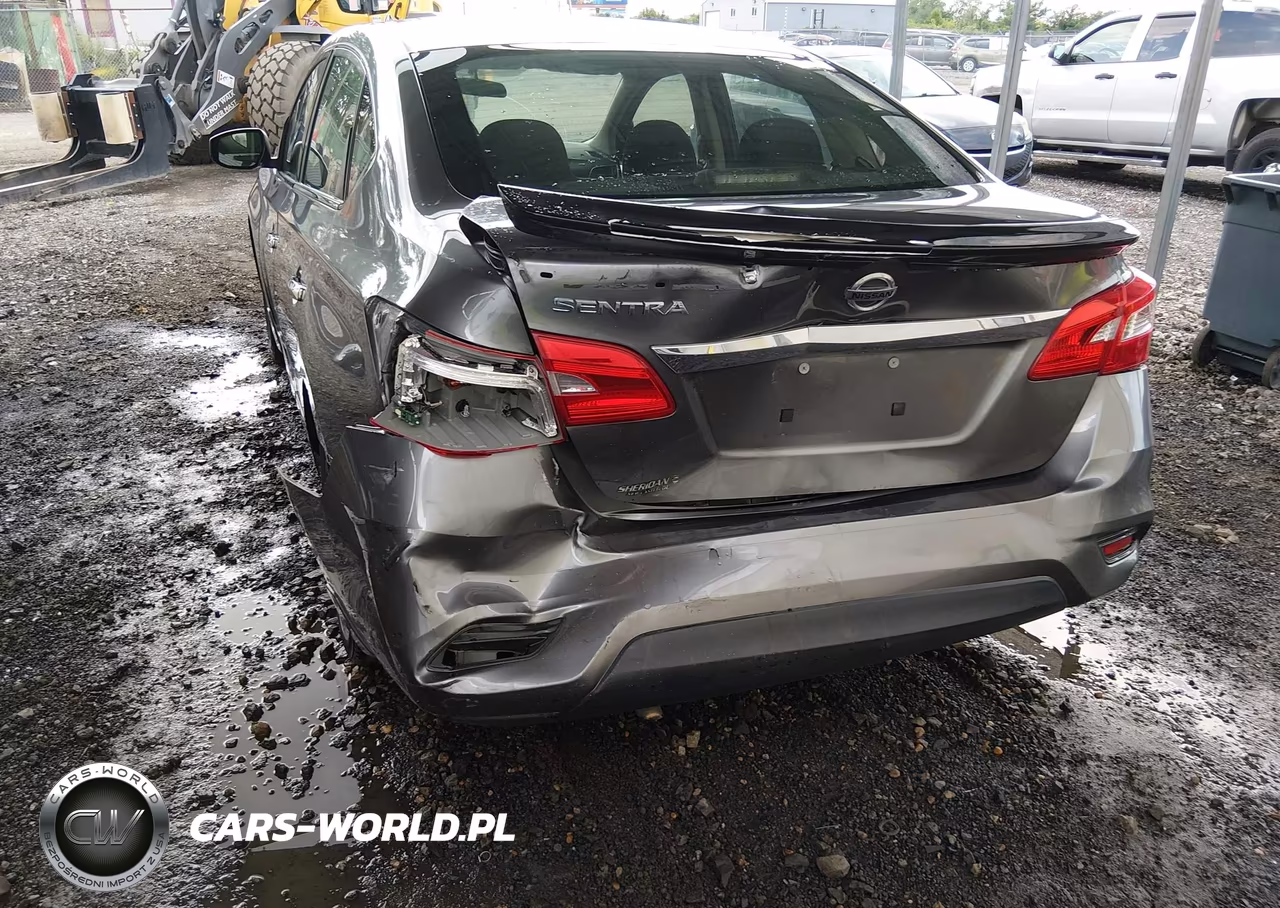 2018 Nissan Sentra S VIN:3N1AB7AP0JY246592 - 6