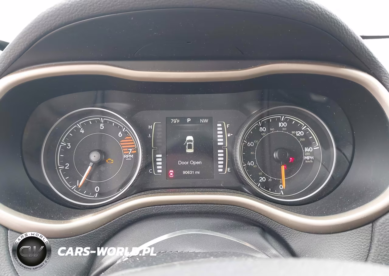2016 Jeep Cherokee Latitude VIN:1C4PJLCB7GW356138 - 7