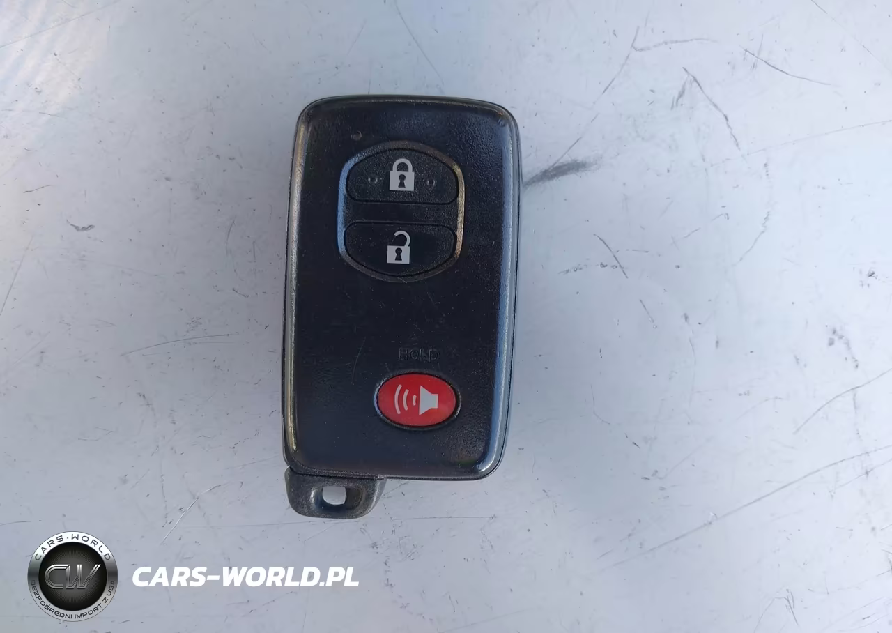 2011 Toyota Prius Two VIN:JTDKN3DU4B1420110 - 11