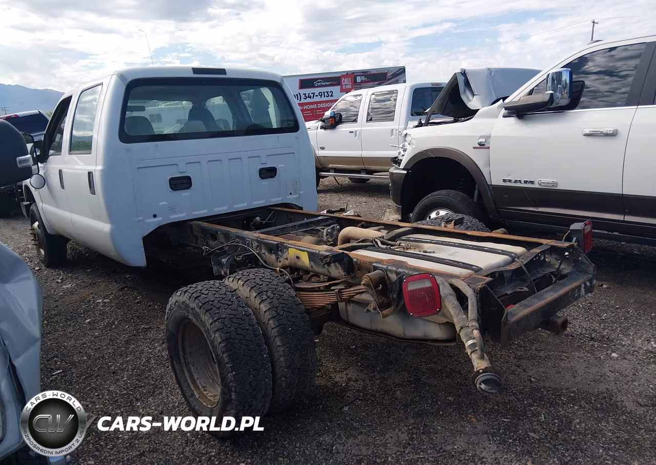 2008 Ford F-350 Chassis Lariat-Xl-Xlt VIN:1FDWW37R68ED51455 - 3