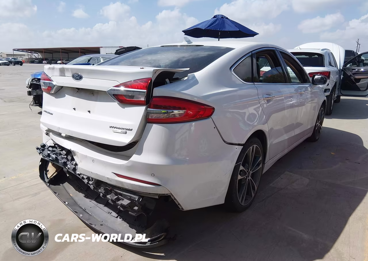 2019 Ford Fusion Titanium VIN:3FA6P0D90KR140928 - 4