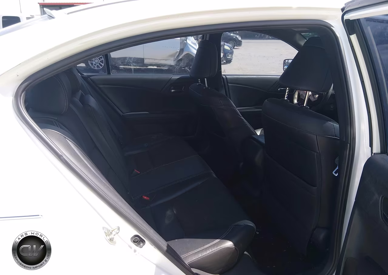 2016 Honda Accord Sport VIN:1HGCR2F50GA217359 - 8