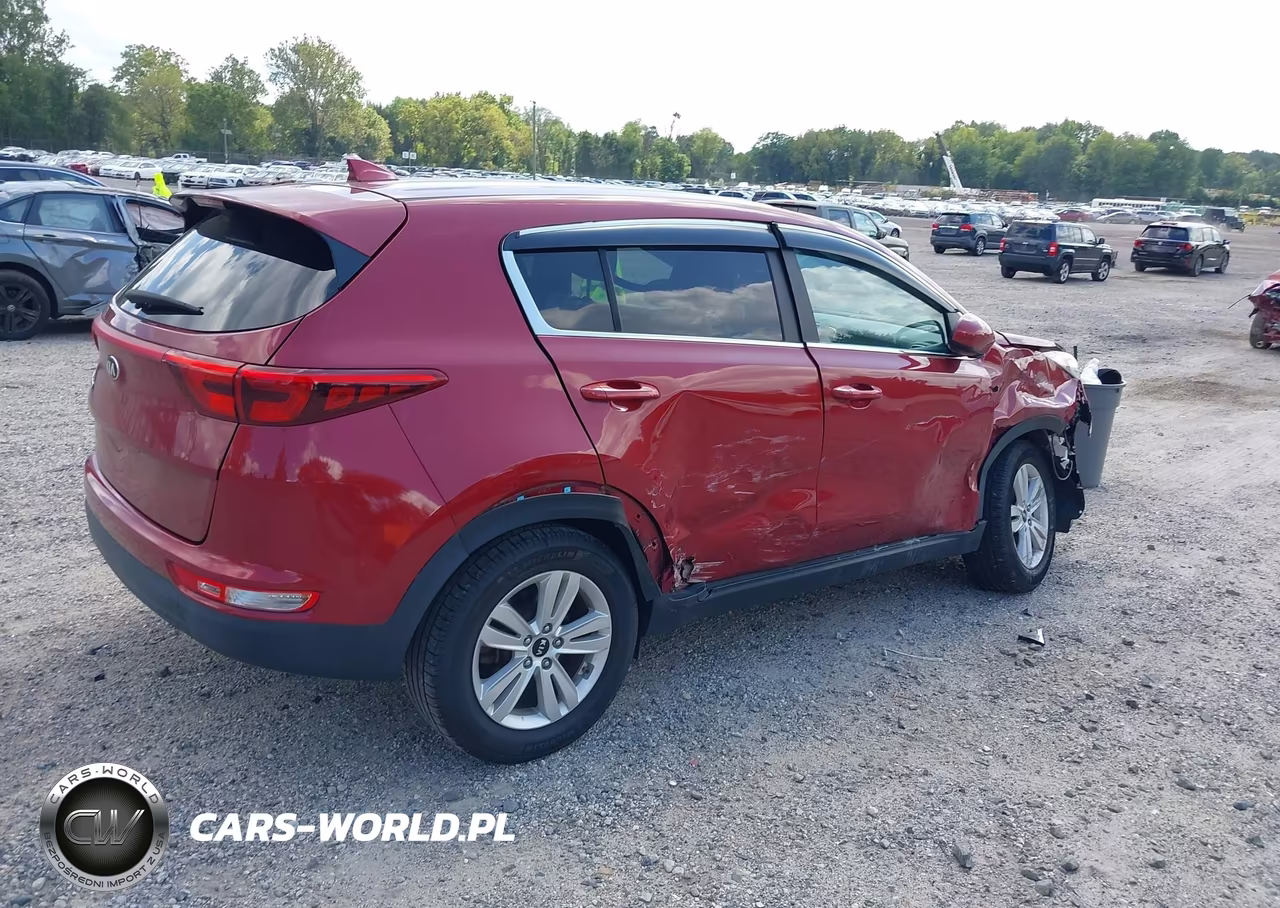 2018 Kia Sportage Lx VIN:KNDPM3AC6J7449270 - 4