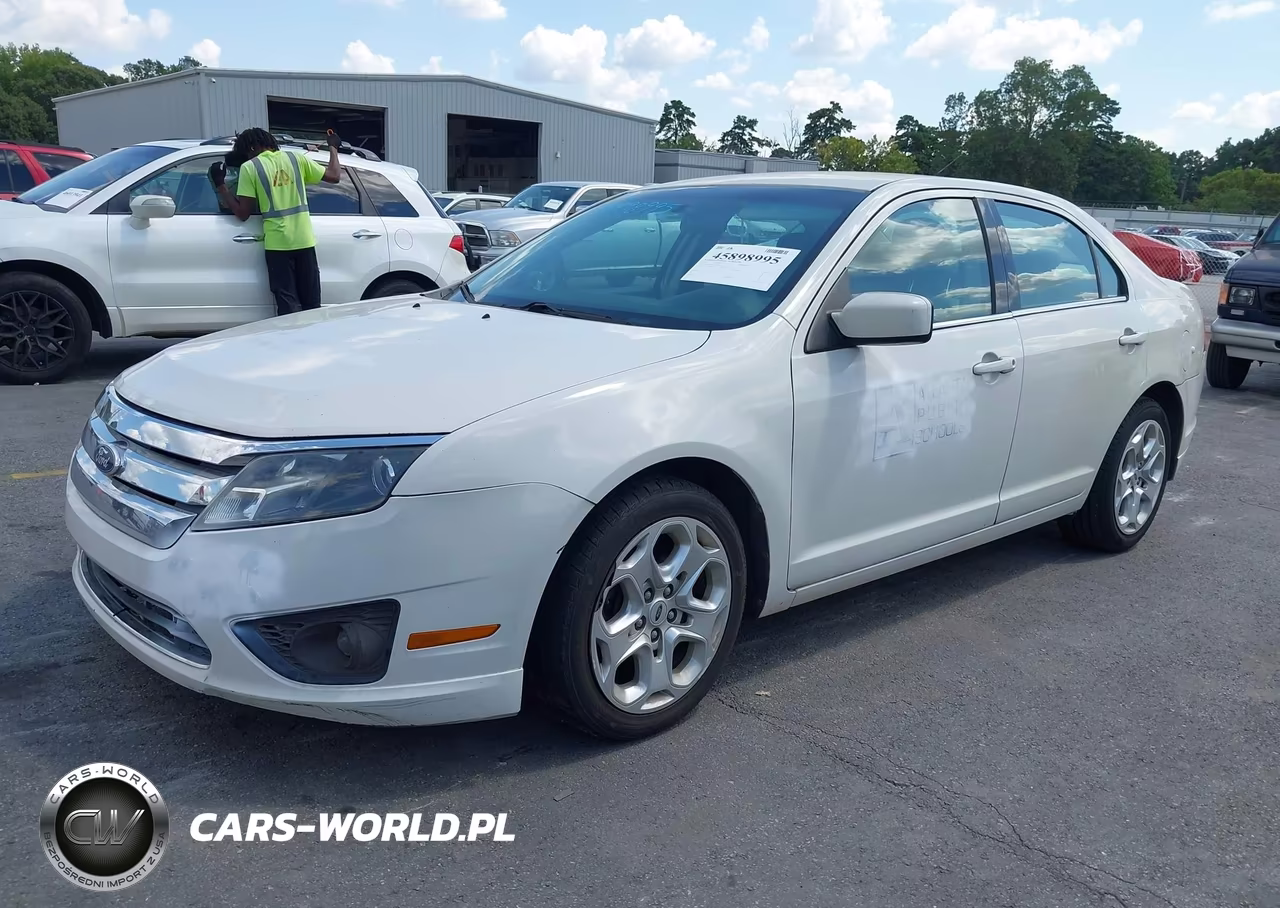 2010 Ford Fusion Se VIN:3FAHP0HA0AR319918 - 2