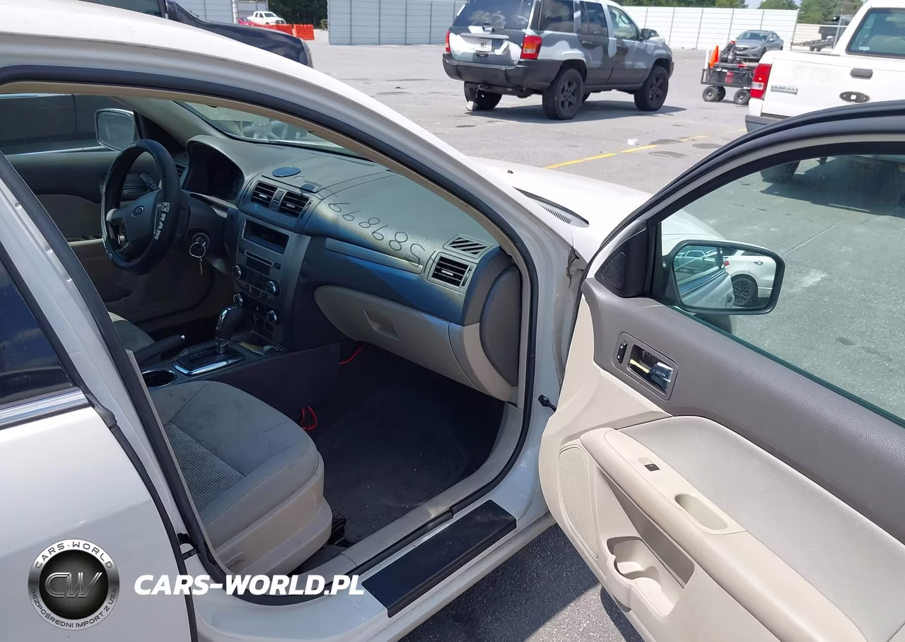 2010 Ford Fusion Se VIN:3FAHP0HA0AR319918 - 5