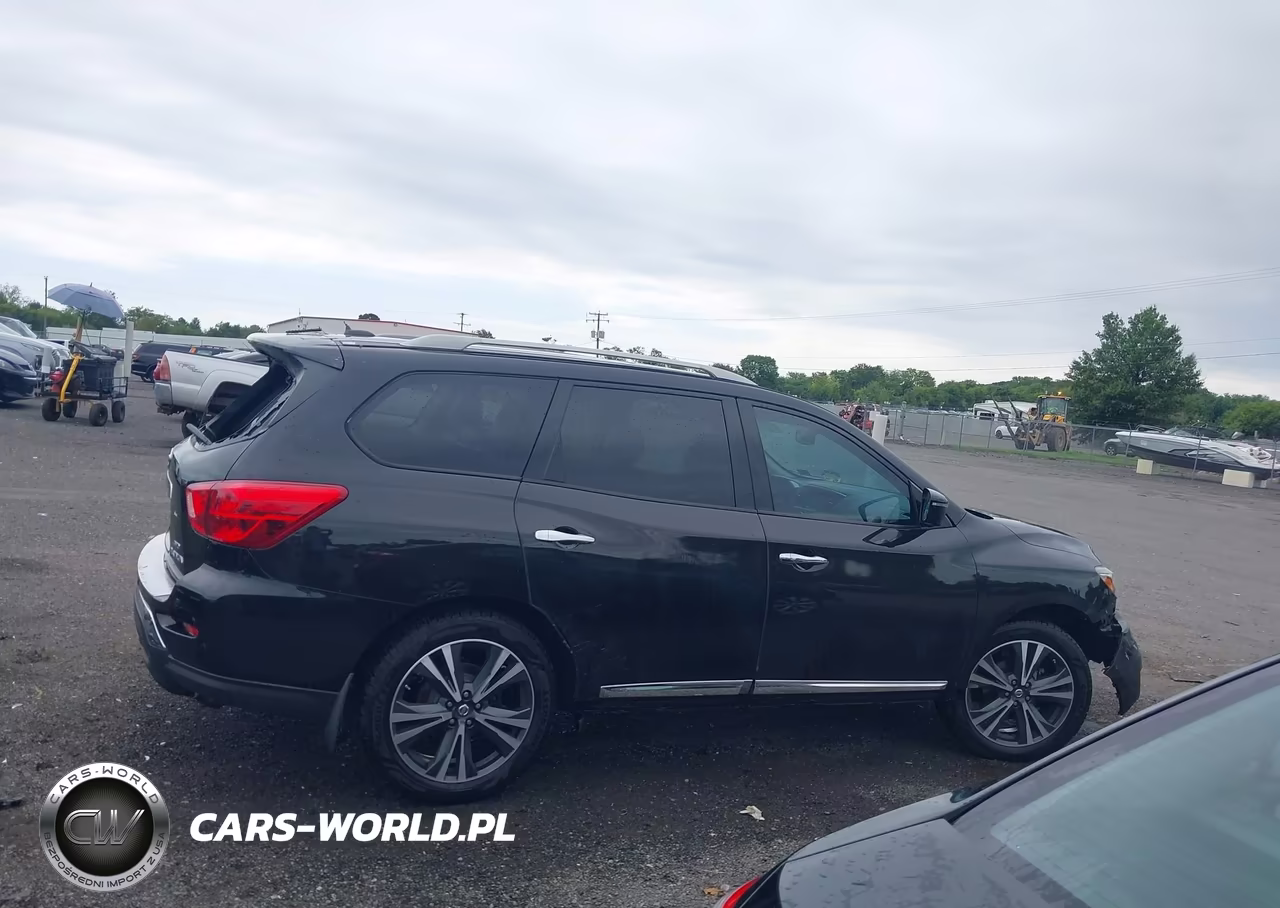 2017 Nissan Pathfinder Platinum VIN:5N1DR2MM2HC664421 - 14