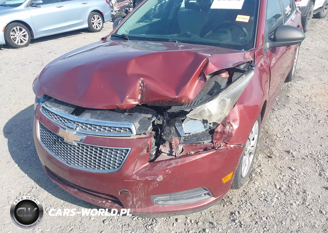 2012 Chevrolet Cruze Ls VIN:1G1PC5SH7C7400714 - 13