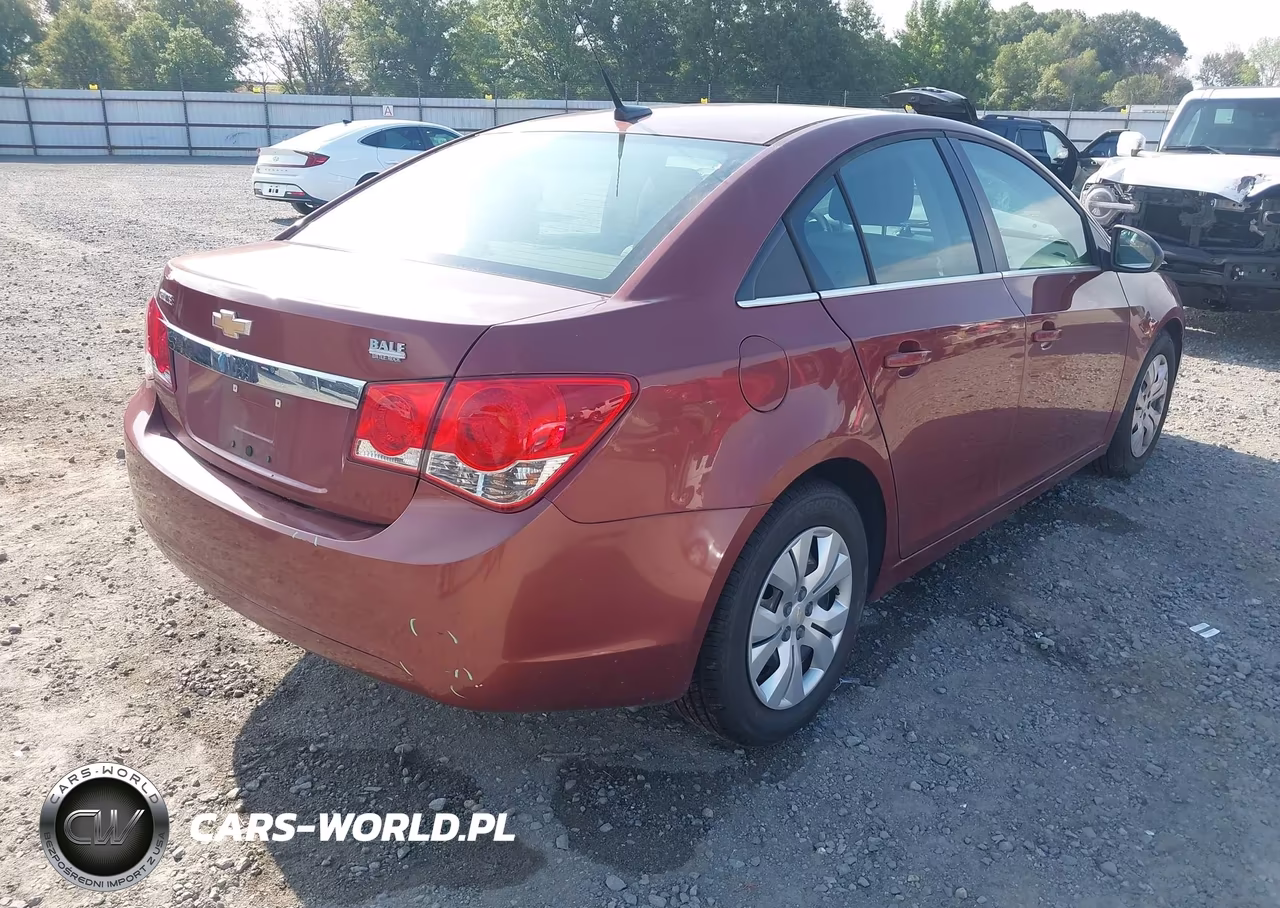 2012 Chevrolet Cruze Ls VIN:1G1PC5SH7C7400714 - 4