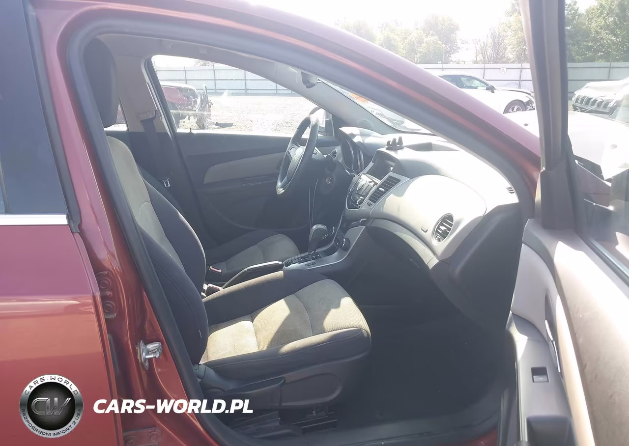 2012 Chevrolet Cruze Ls VIN:1G1PC5SH7C7400714 - 5