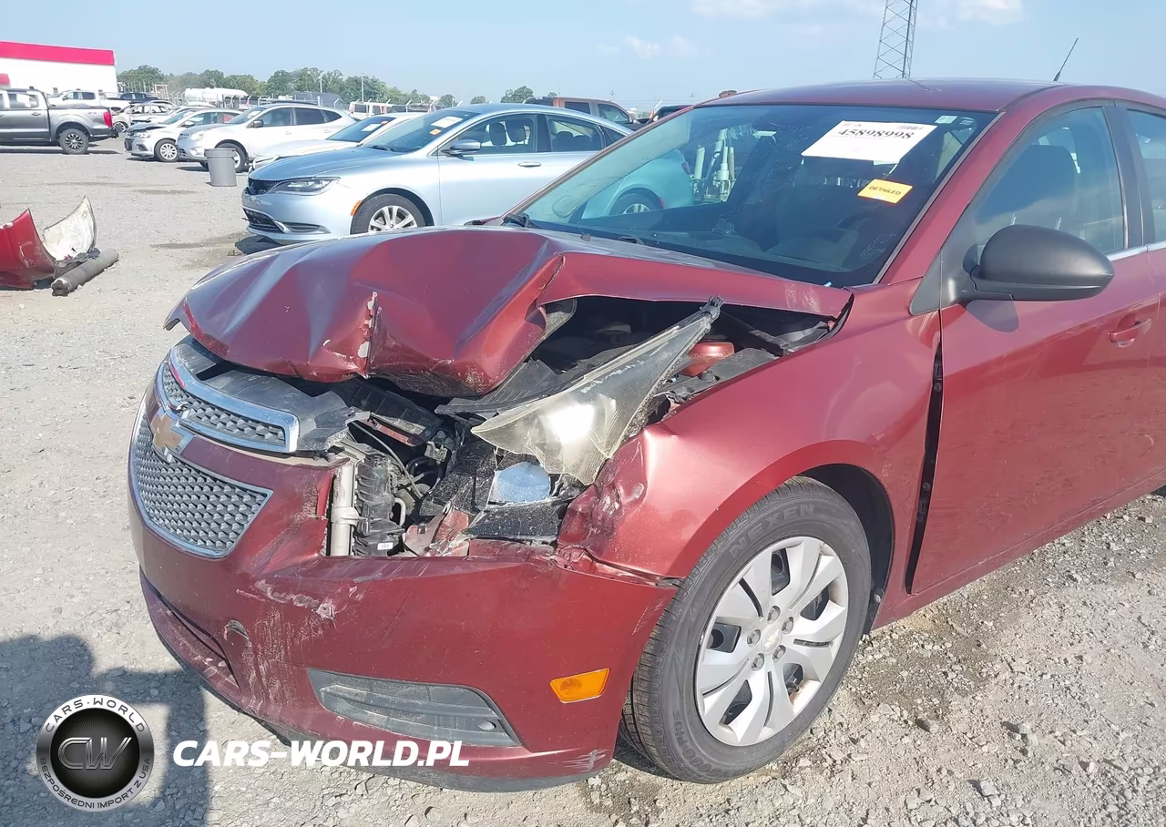 2012 Chevrolet Cruze Ls VIN:1G1PC5SH7C7400714 - 6