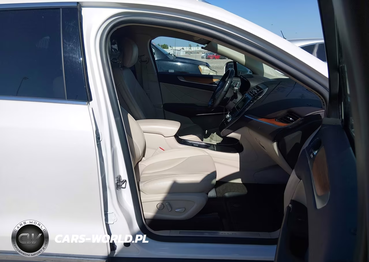 2019 Lincoln Mkc Select VIN:5LMCJ2C9XKUL35934 - 5