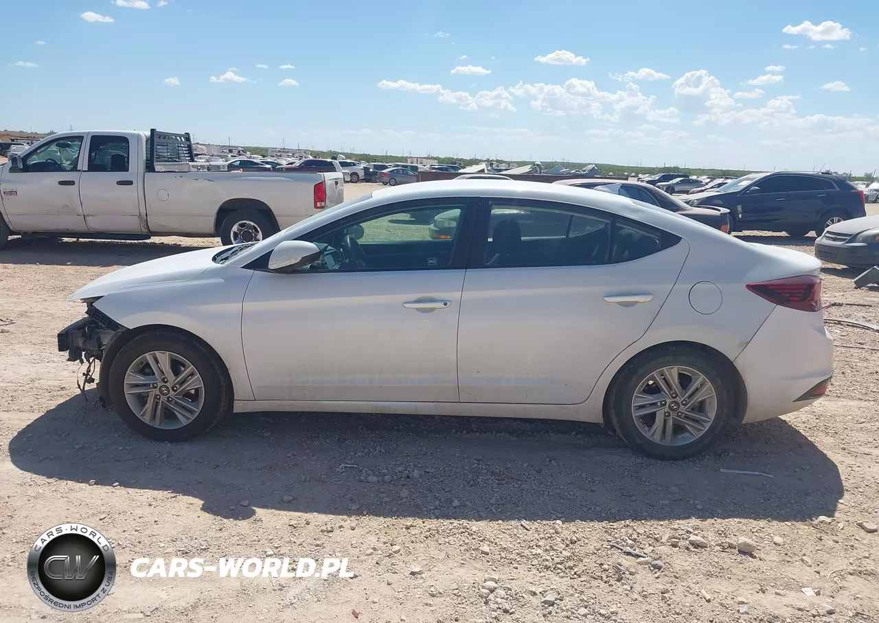 2020 Hyundai Elantra Sel VIN:5NPD84LF9LH522408 - 15