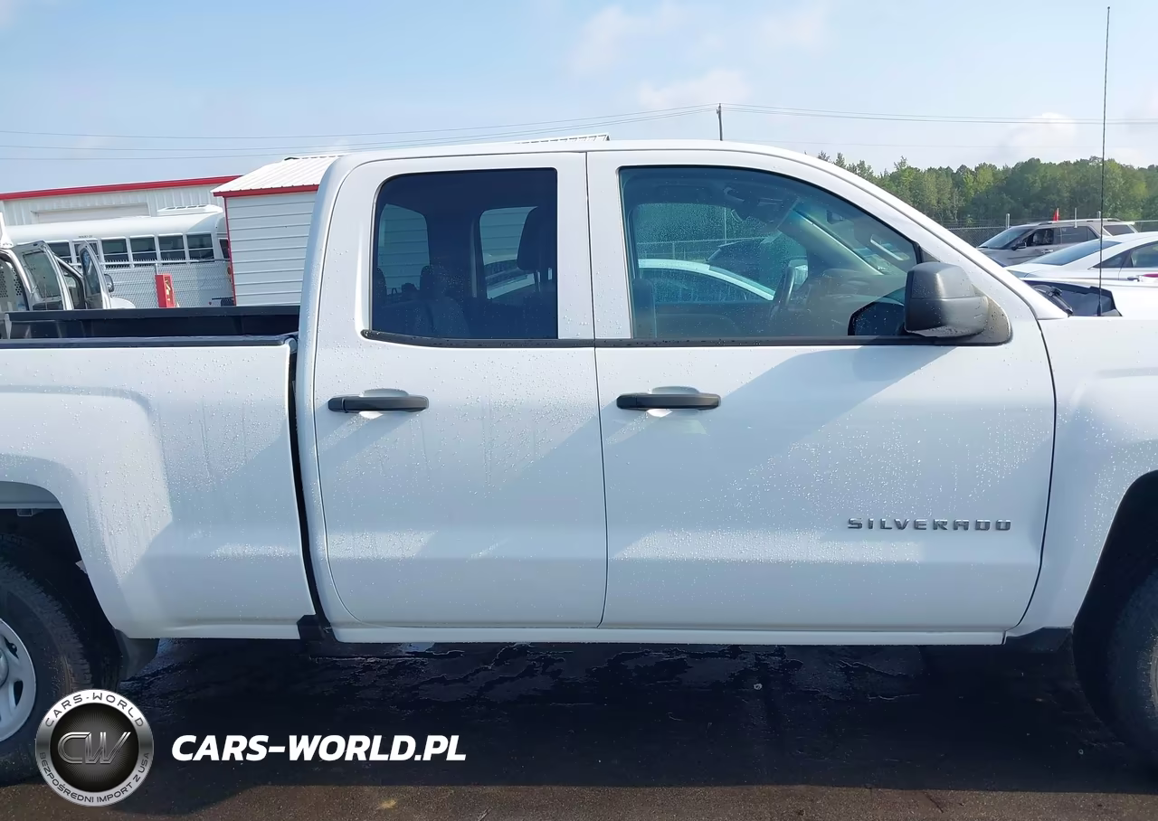 2018 Chevrolet Silverado 1500 Wt VIN:1GCRCNEHXJZ137468 - 14