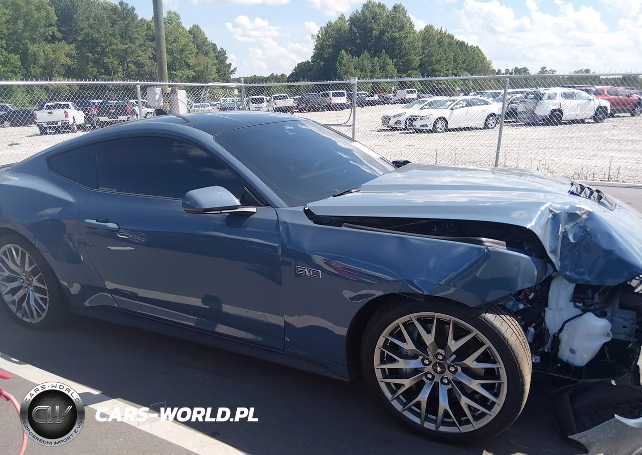 2025 Ford Mustang Gt Premium Fastback VIN:1FA6P8CF3S5409433 - 13