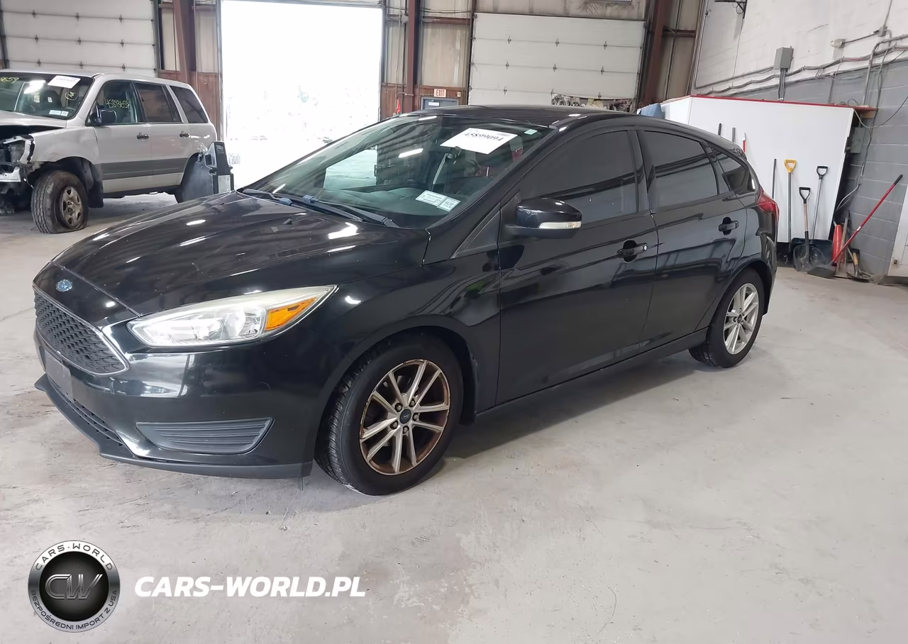 2015 Ford Focus Se VIN:1FADP3K22FL291322 - 2