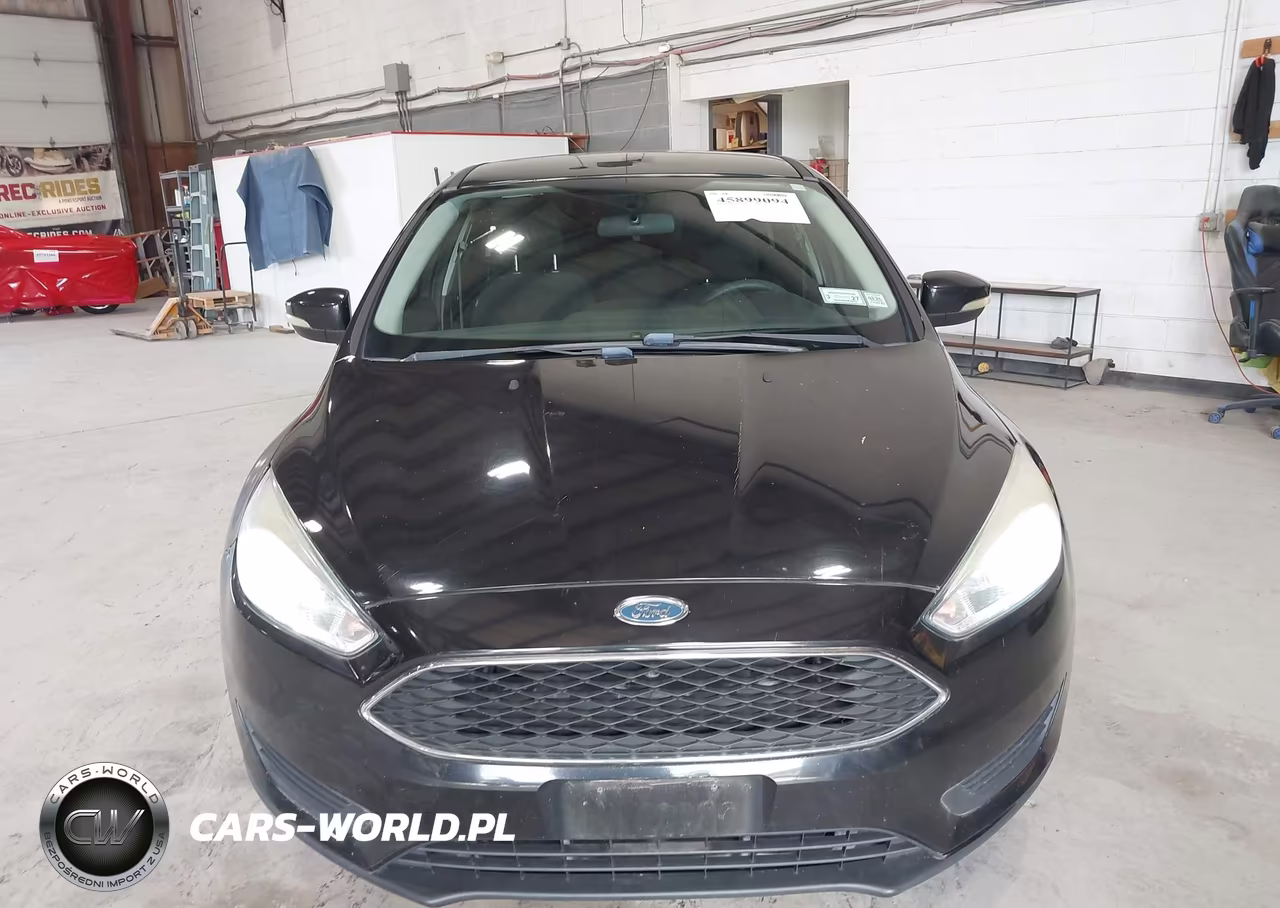 2015 Ford Focus Se VIN:1FADP3K22FL291322 - 6