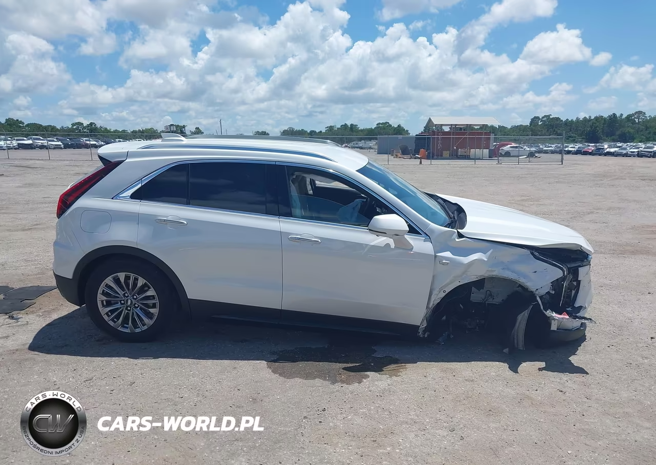 2025 Cadillac Xt4 Fwd Premium Luxury VIN:1GYFZCR4XSF104268 - 14
