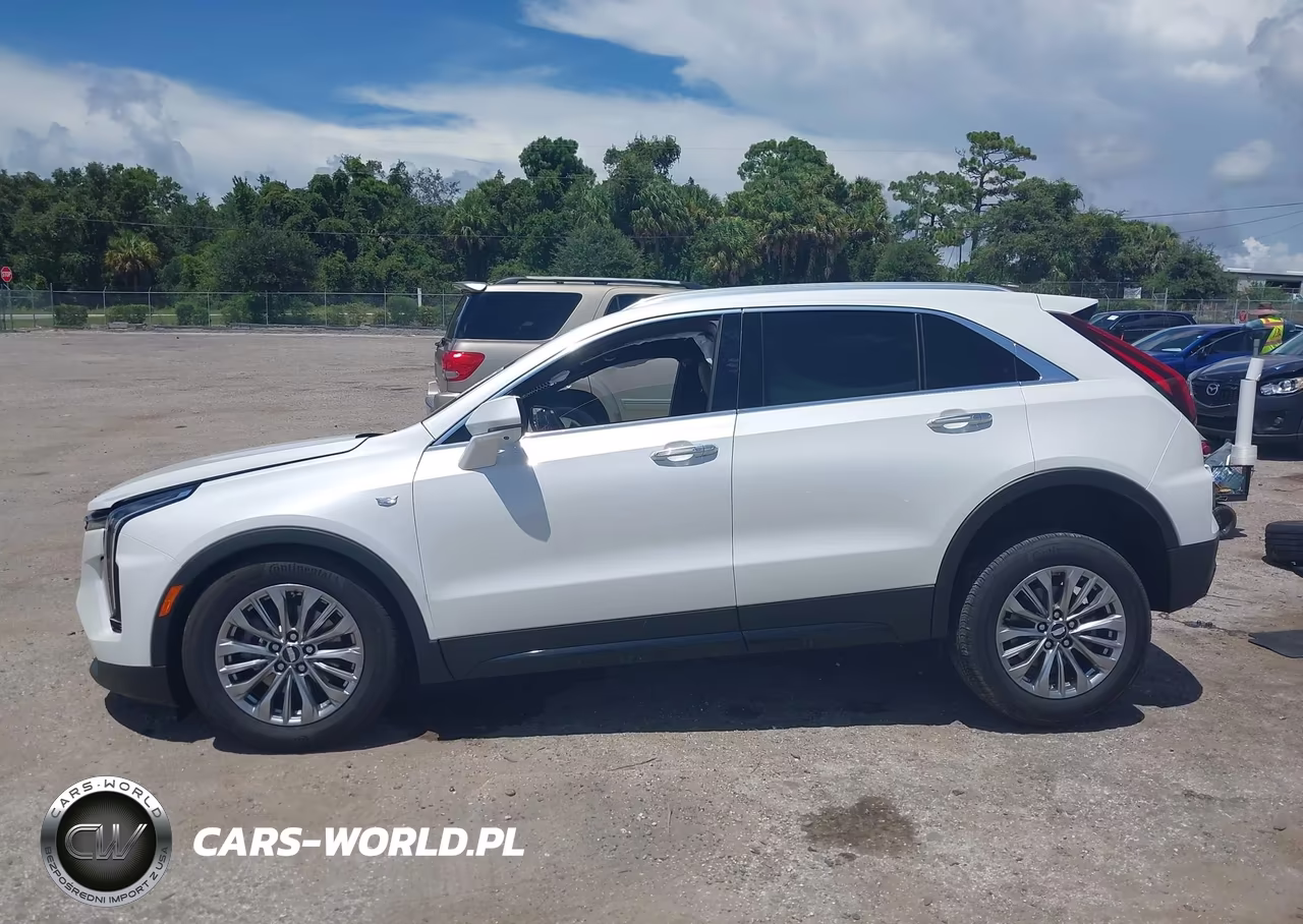 2025 Cadillac Xt4 Fwd Premium Luxury VIN:1GYFZCR4XSF104268 - 15