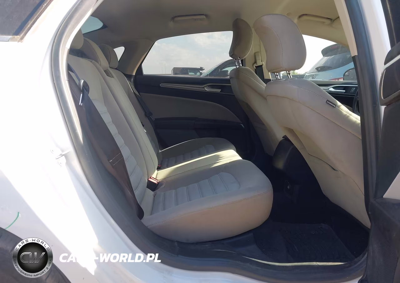 2017 Ford Fusion S Hybrid VIN:3FA6P0UU6HR126934 - 8