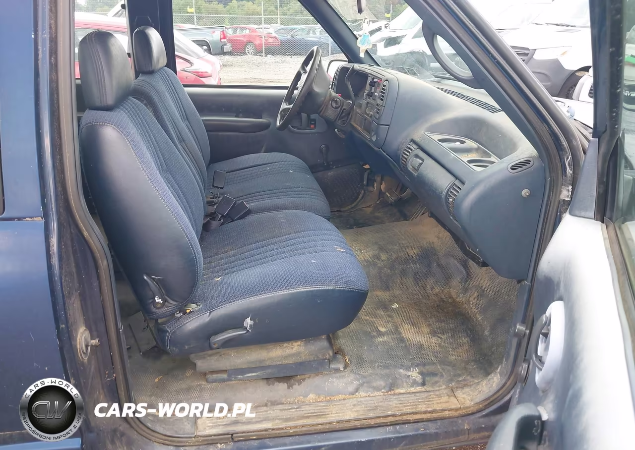 1995 Chevrolet Gmt-400 C2500 VIN:1GCGC29K1SE259933 - 5