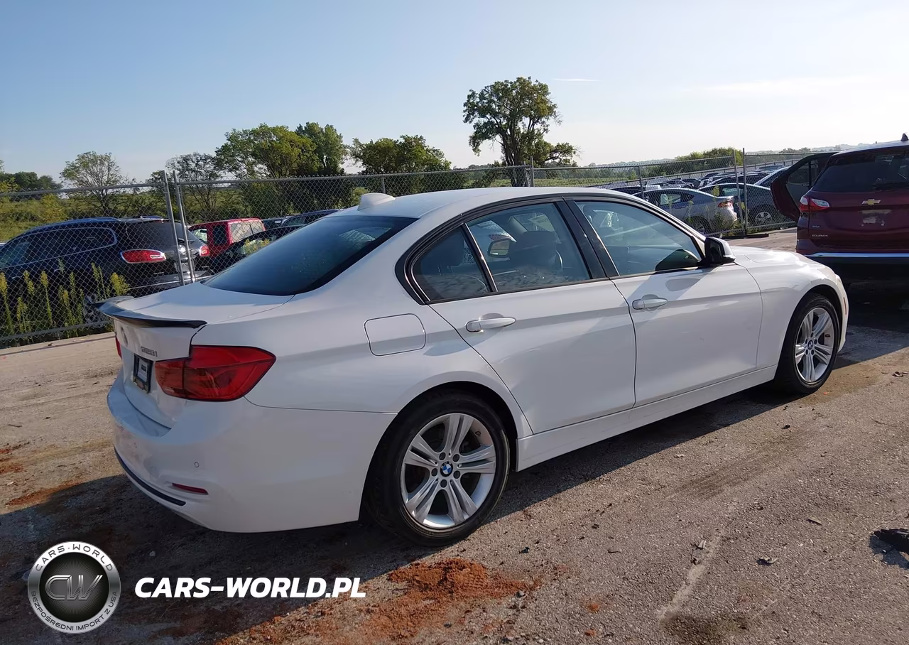 2016 BMW 328I xDrive VIN:WBA8E3G5XGNT77789 - 4