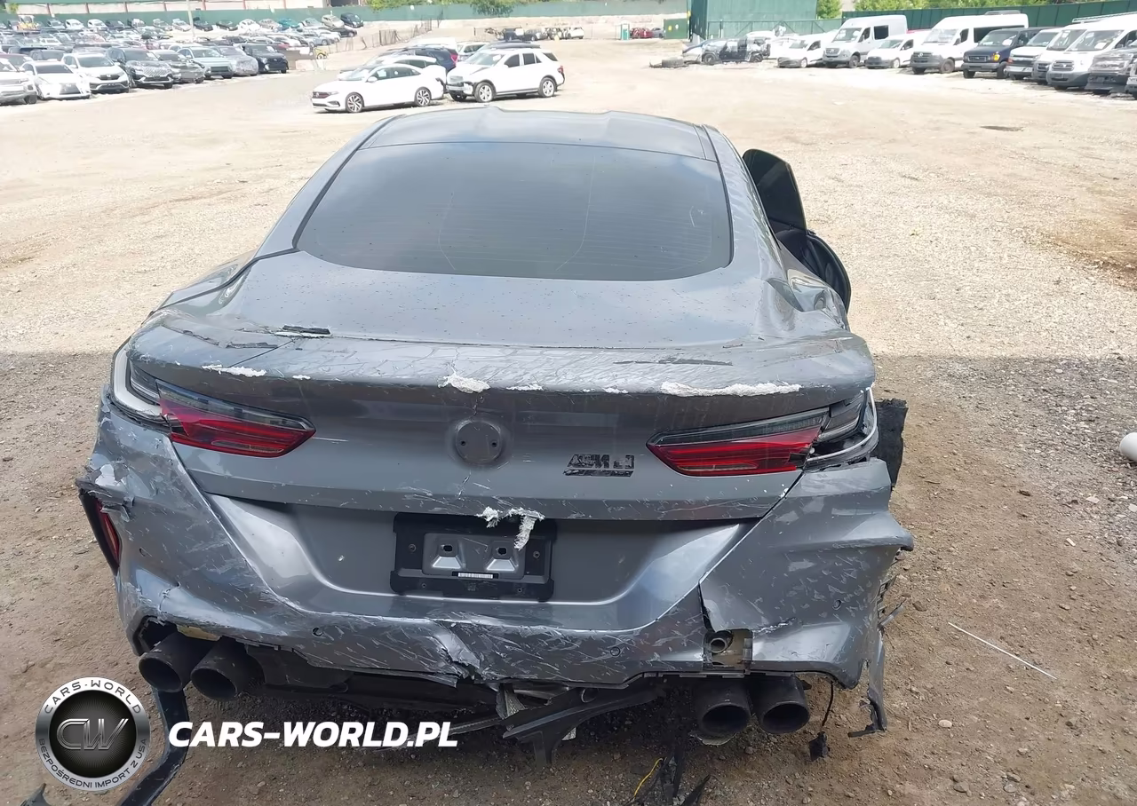 2023 BMW M8 Competition VIN:WBSAE0C06PCL29840 - 17