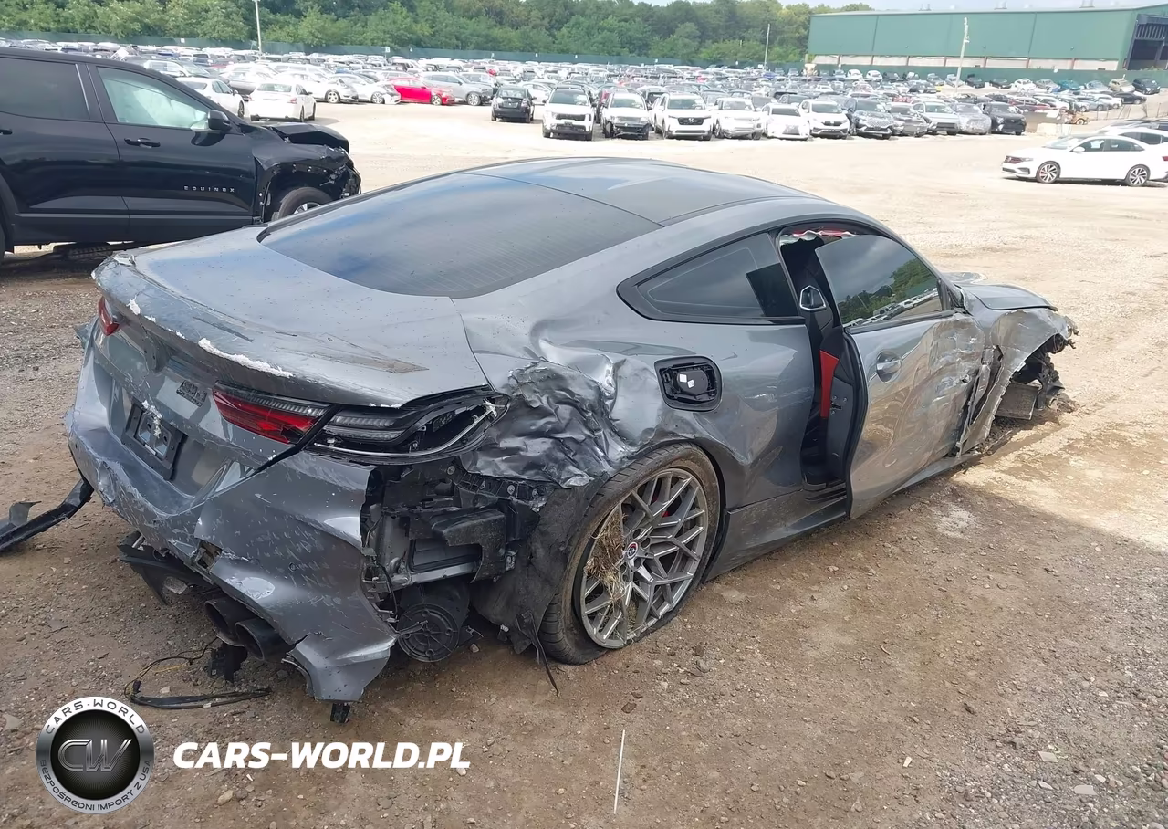 2023 BMW M8 Competition VIN:WBSAE0C06PCL29840 - 4