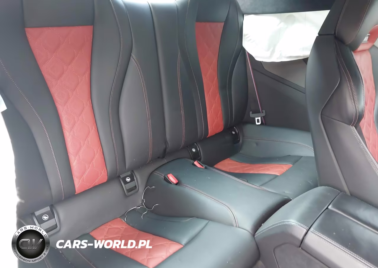 2023 BMW M8 Competition VIN:WBSAE0C06PCL29840 - 8