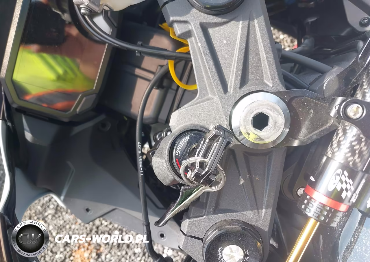 2026 Kawasaki Zx636 K VIN:JKBZXJJ15TA043270 - 11