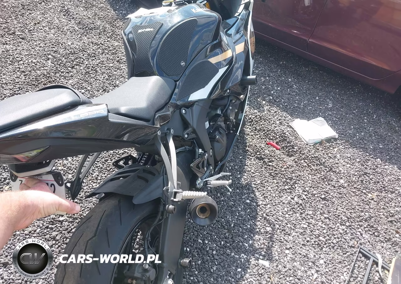 2026 Kawasaki Zx636 K VIN:JKBZXJJ15TA043270 - 4