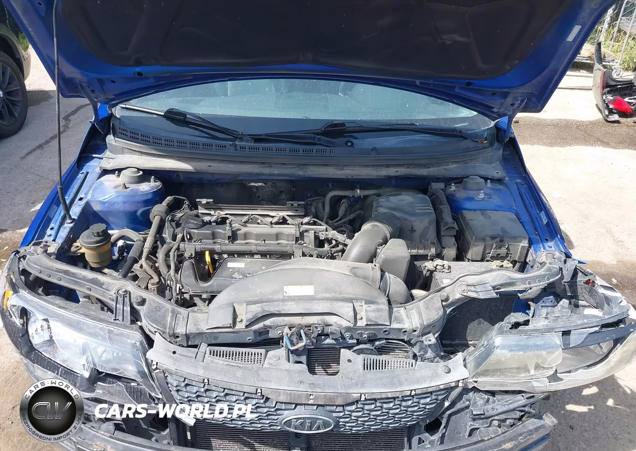 2011 Kia Forte Sx VIN:KNAFW5A38B5353040 - 10