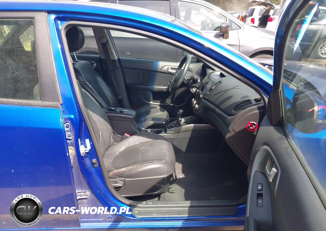 2011 Kia Forte Sx VIN:KNAFW5A38B5353040 - 5