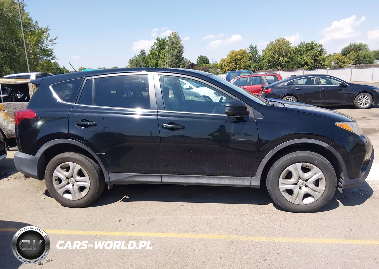 2015 Toyota Rav4 Le VIN:2T3BFREV7FW322218 - 13