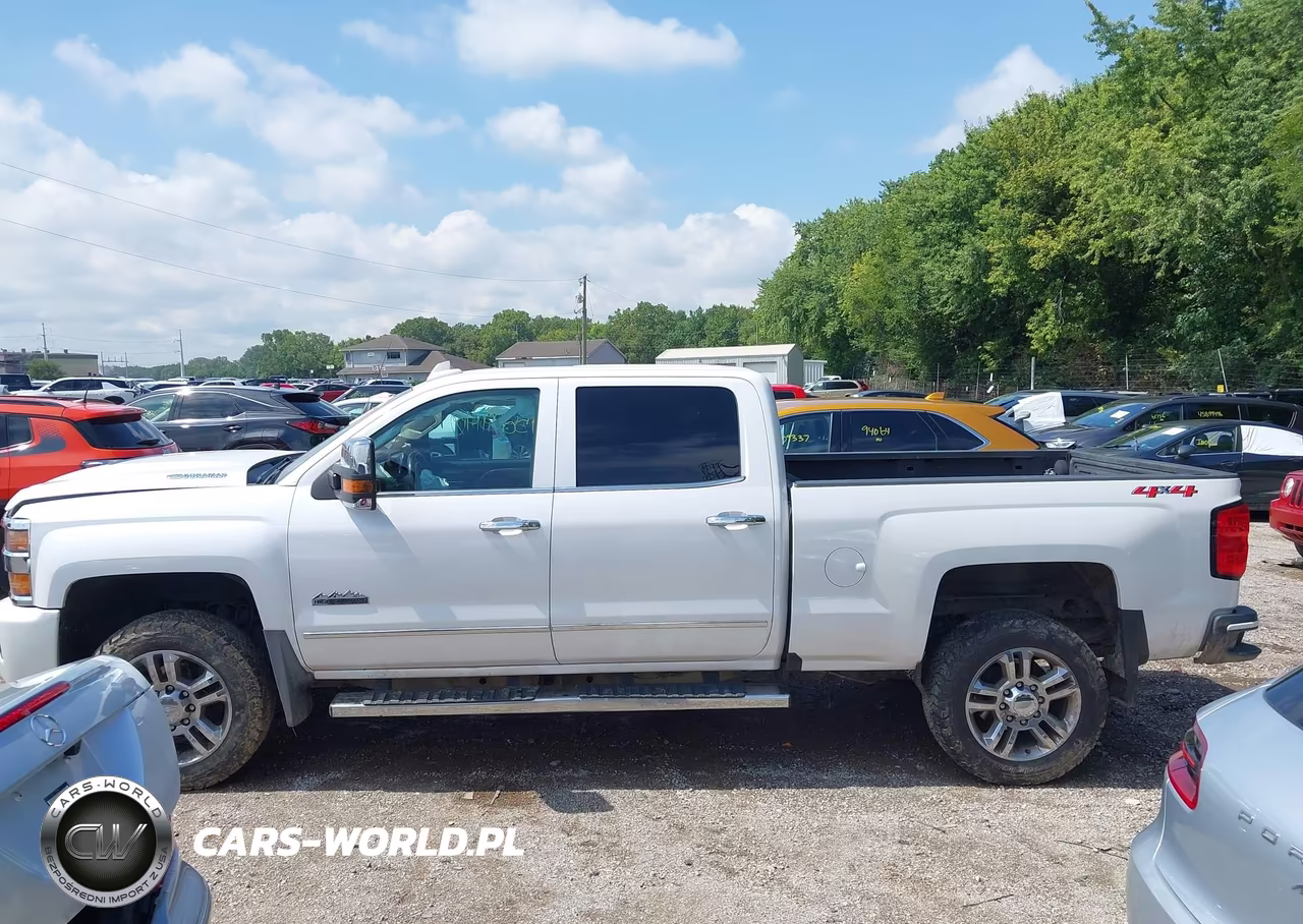 2019 Chevrolet Silverado 2500Hd High Country VIN:1GC1KUEY3KF208474 - 14