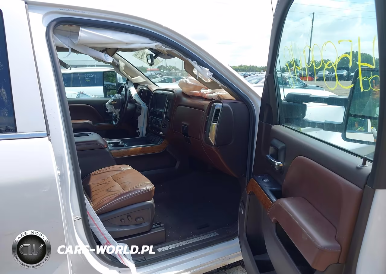 2019 Chevrolet Silverado 2500Hd High Country VIN:1GC1KUEY3KF208474 - 5
