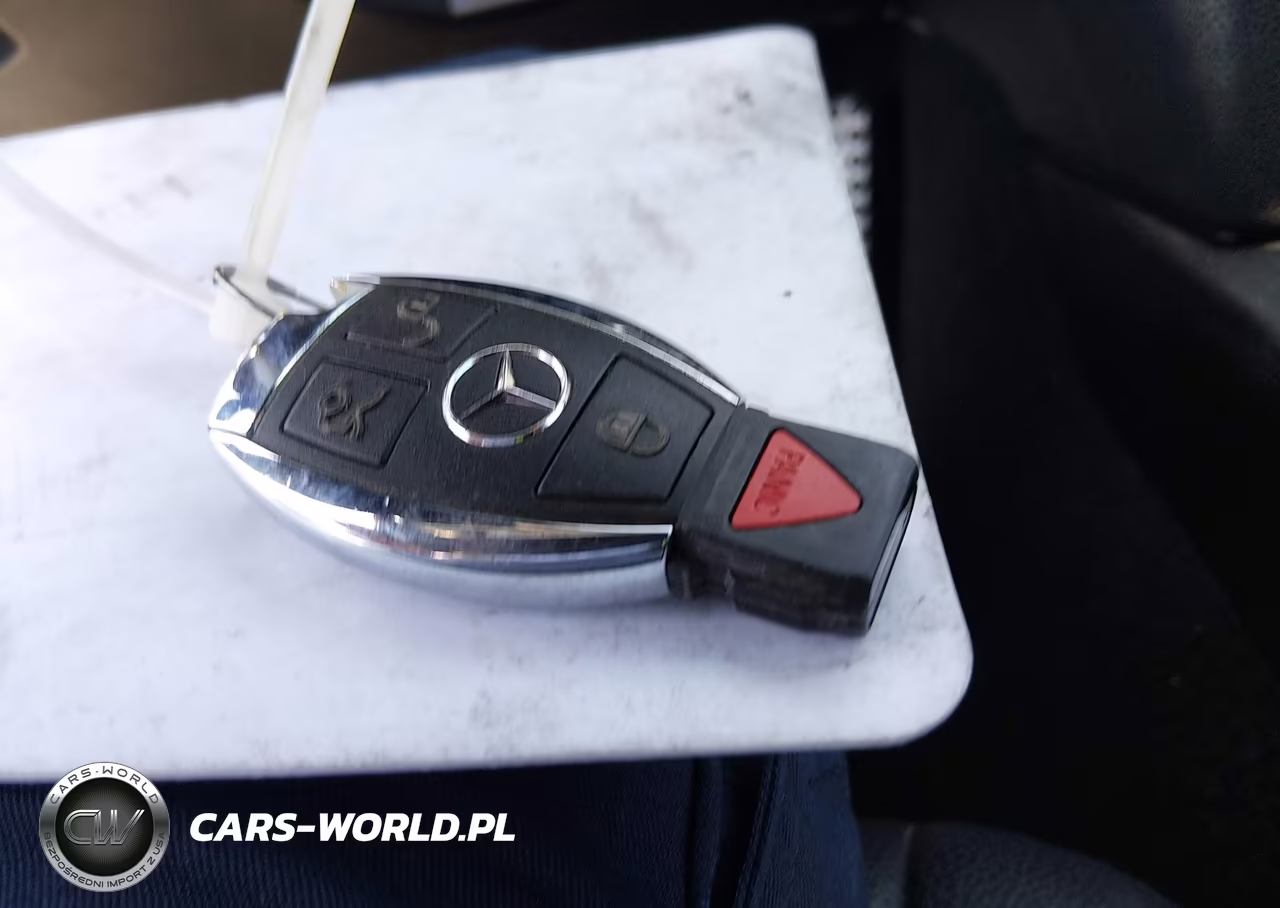 2011 Mercedes-Benz C 300 Sport VIN:WDDGF5EB8BR176691 - 11