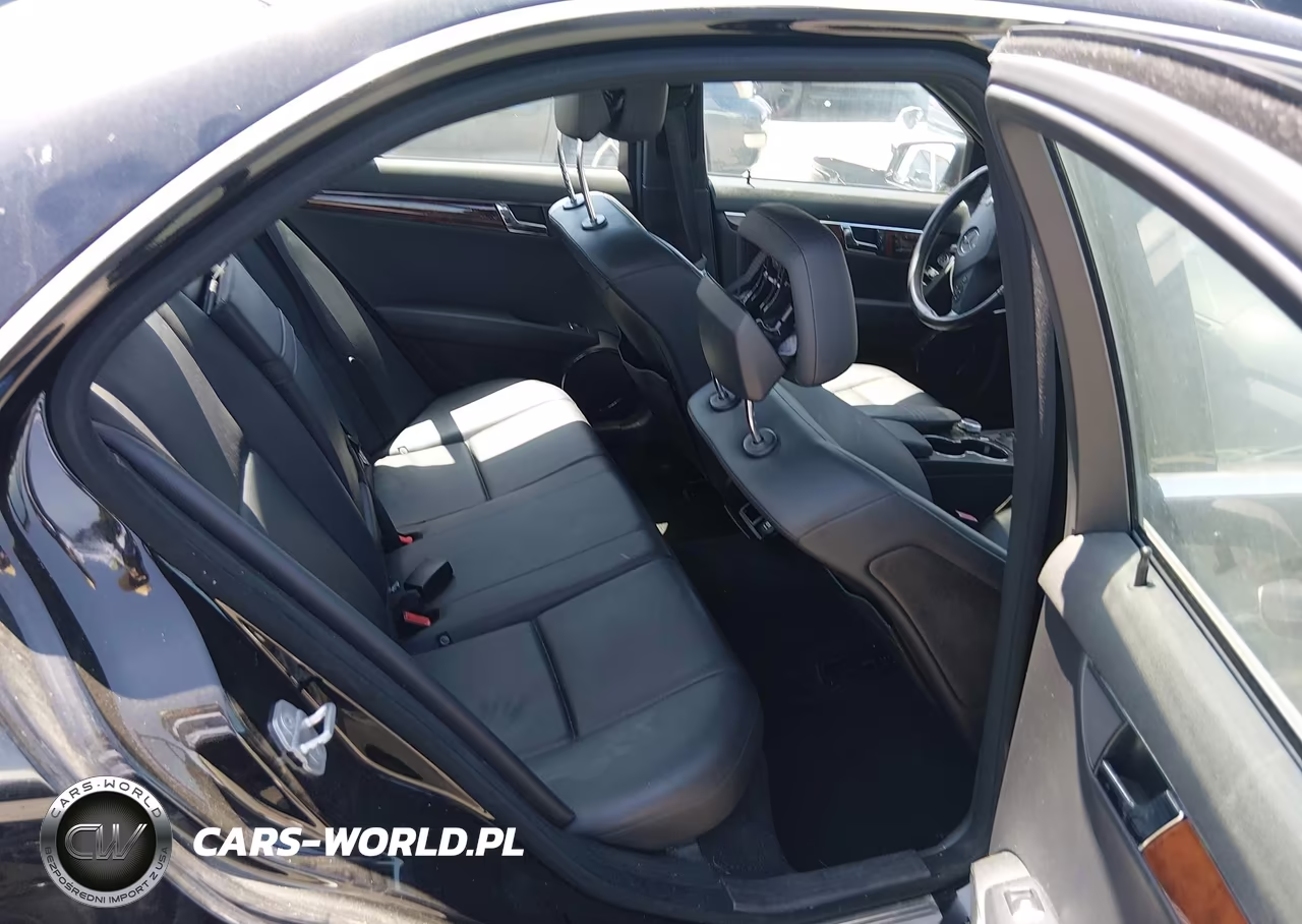 2011 Mercedes-Benz C 300 Sport VIN:WDDGF5EB8BR176691 - 8