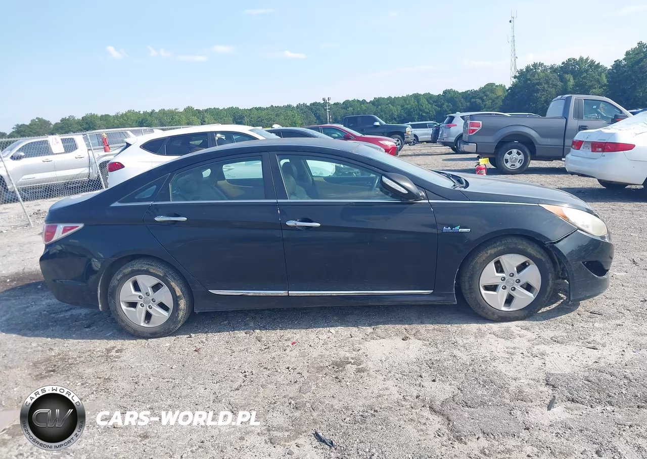 2012 Hyundai Sonata Hybrid VIN:KMHEC4A44CA025046 - 13