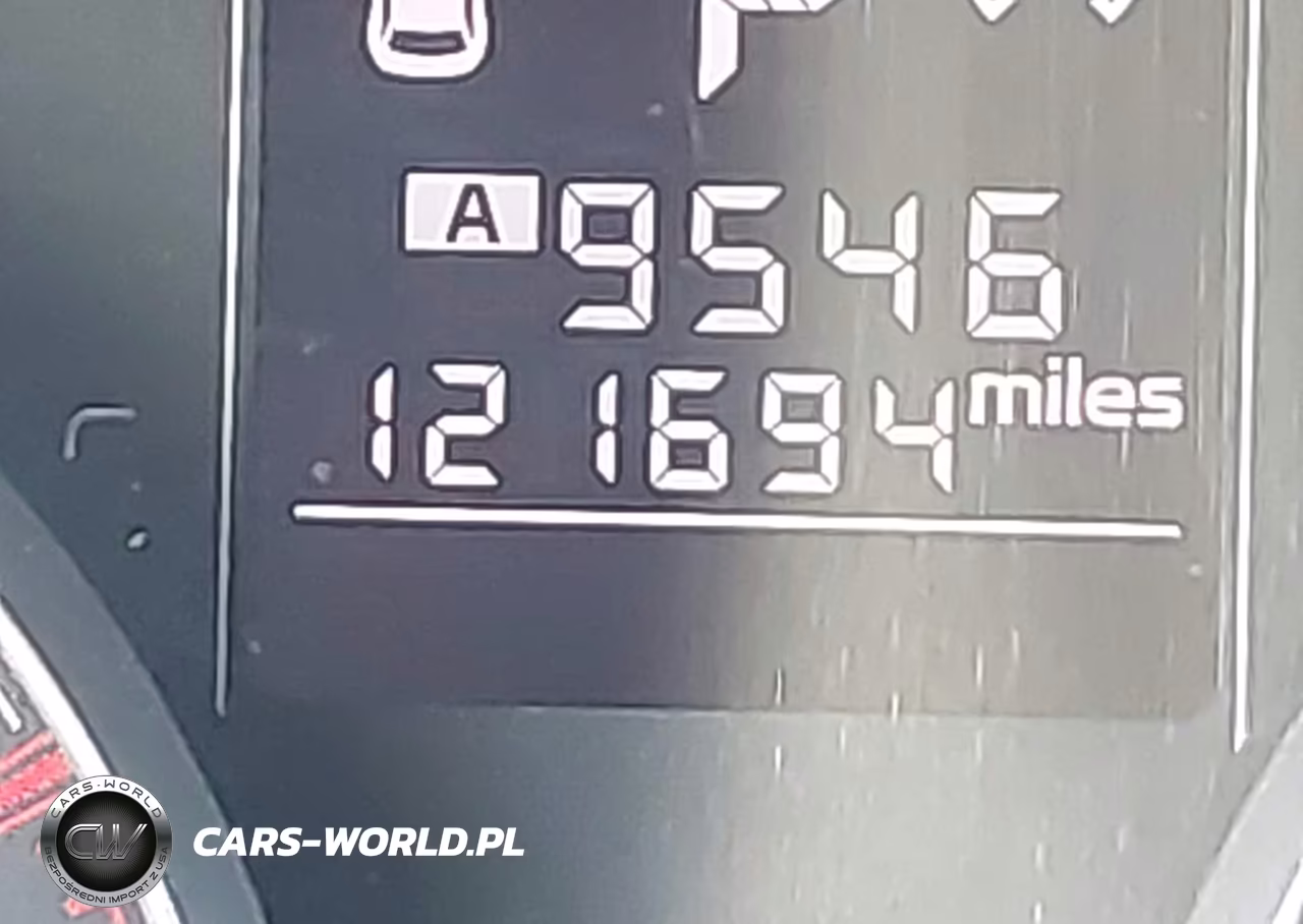 2014 Subaru Outback 2.5I Premium VIN:4S4BRBCC8E3313427 - 16