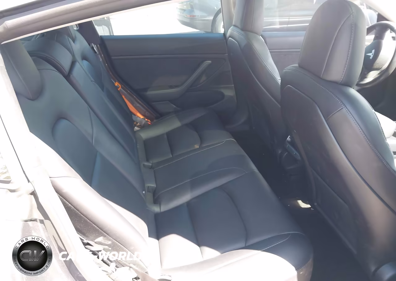 2018 Tesla Model 3 Long Range-Performance VIN:5YJ3E1EBXJF093241 - 8
