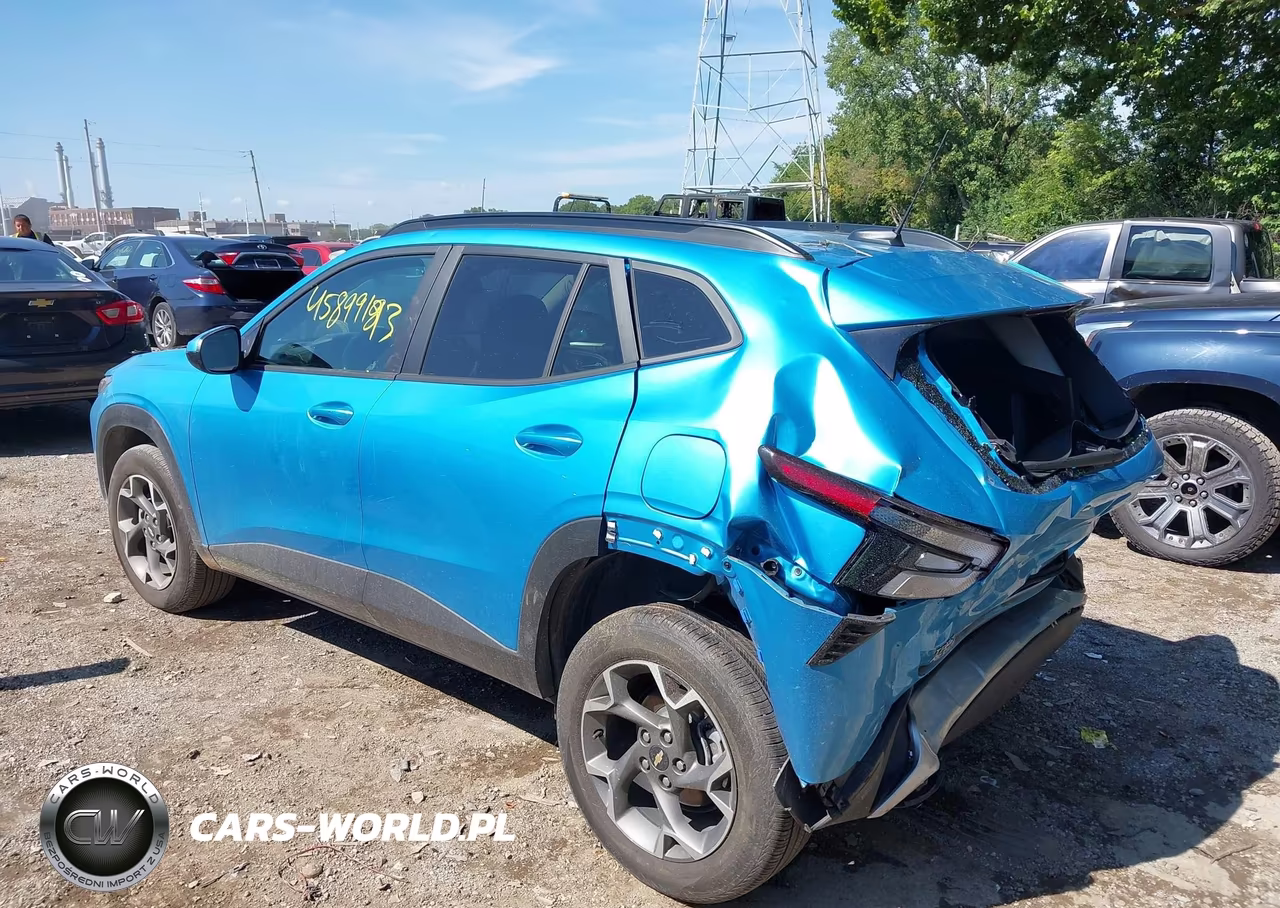 2025 Chevrolet Trax Fwd Lt VIN:KL77LHEPXSC087818 - 3