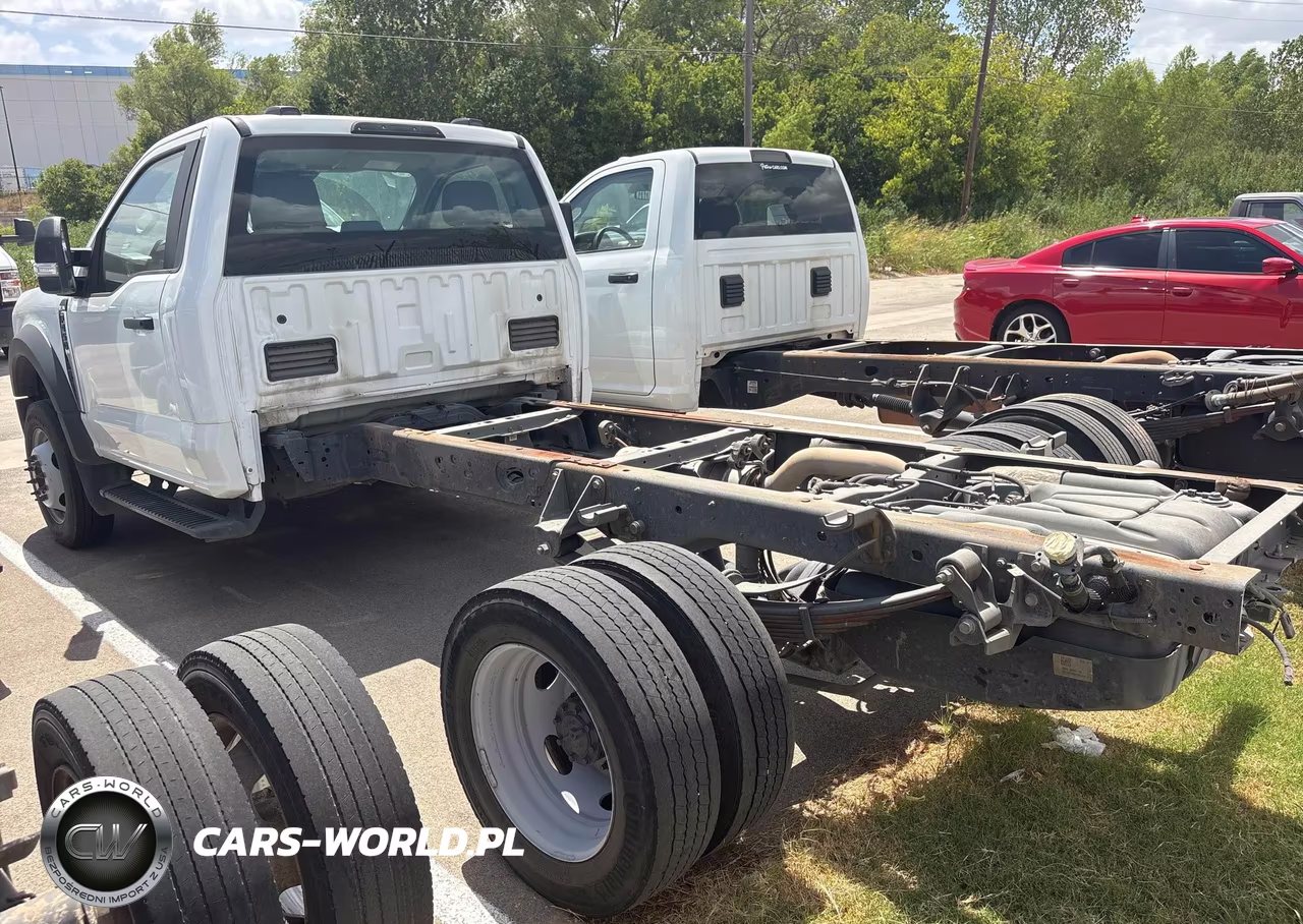 2024 Ford F-450 Chassis Xl VIN:1FDUF4GN9RDA13095 - 3
